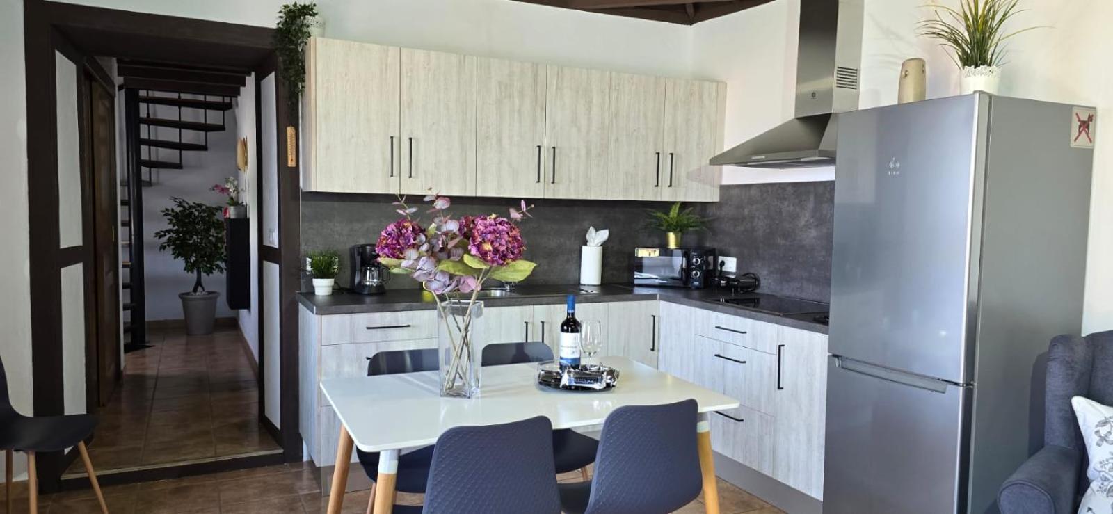 Vivienda Vacacional Los Agapantos Breña Alta Exteriör bild
